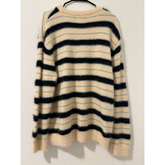 Mode Of Ones Mens Cozy Cream and Blue Striped Sweater Size XL - Picture 2 of 5